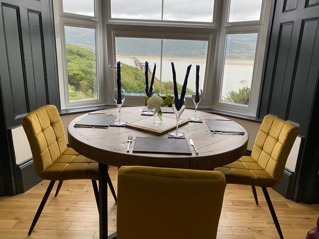 No6 Bed & Breakfast Barmouth Eksteriør bilde