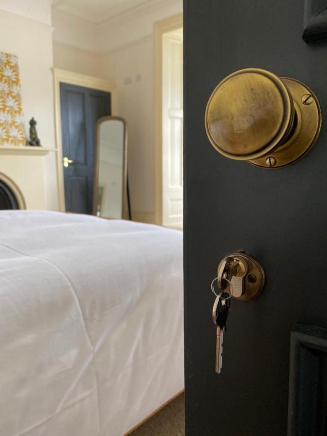 No6 Bed & Breakfast Barmouth Eksteriør bilde